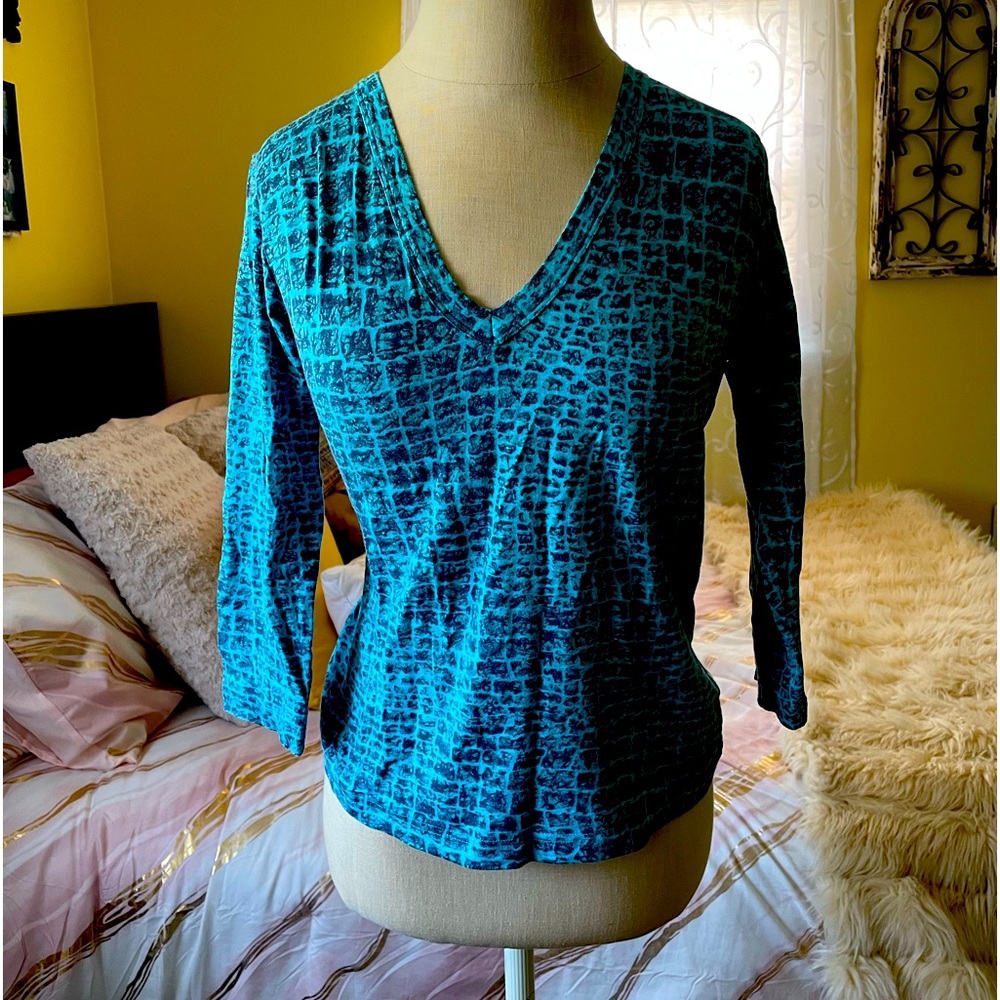 Karen Kane shirt size M